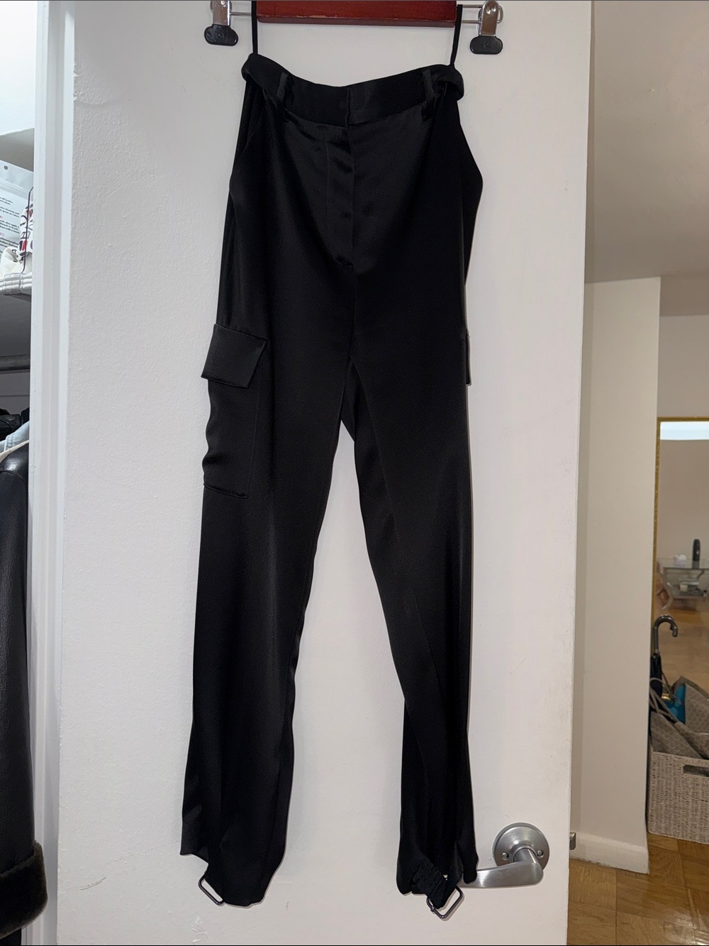 NWOT Babaton Black High-Waist Satin Cargo Track Pants Size 00